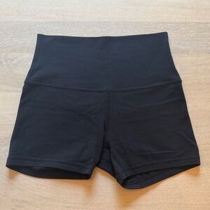 Lululemon Align Black 4” Bike Short Size 6